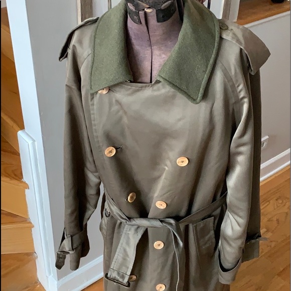 Burberry London Westminster Heritage Trench Coat - Picture 2 of 8